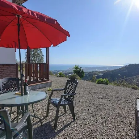 House With Private Pool Arenas (Malaga)