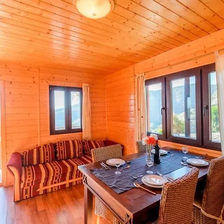 Holiday home House With Private Pool Arenas (Malaga)